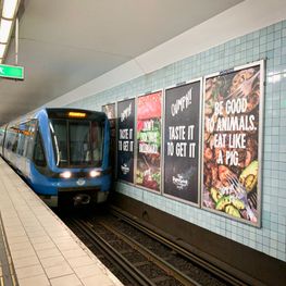 Oumph_tunnelbana-3